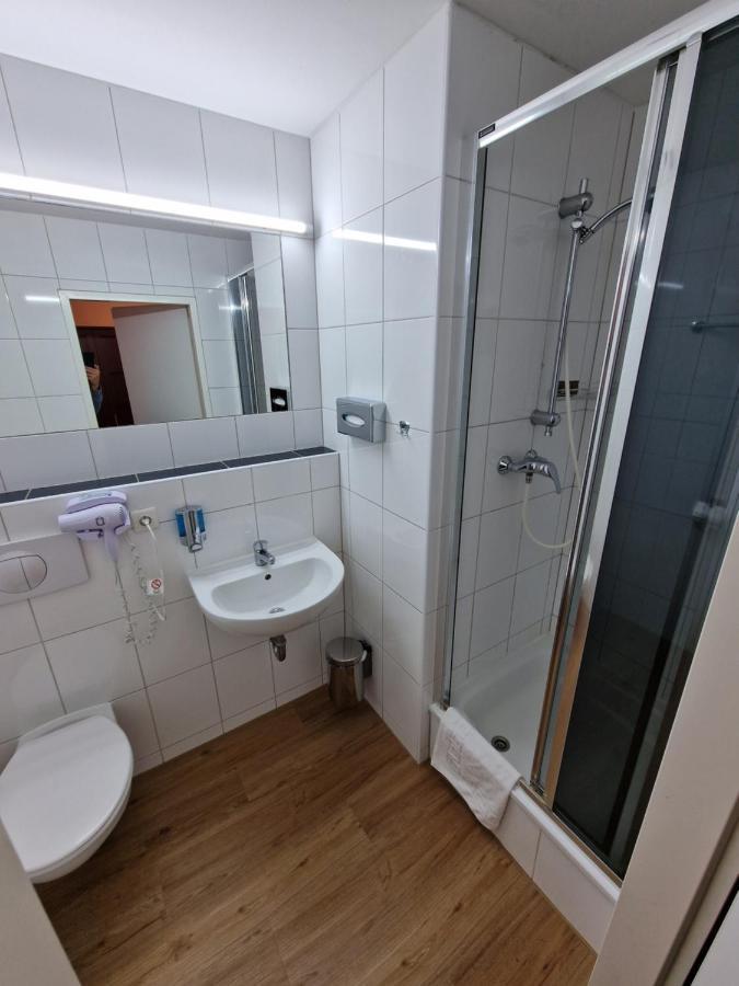 Mikon Eastgate - Centre 3* Берлин