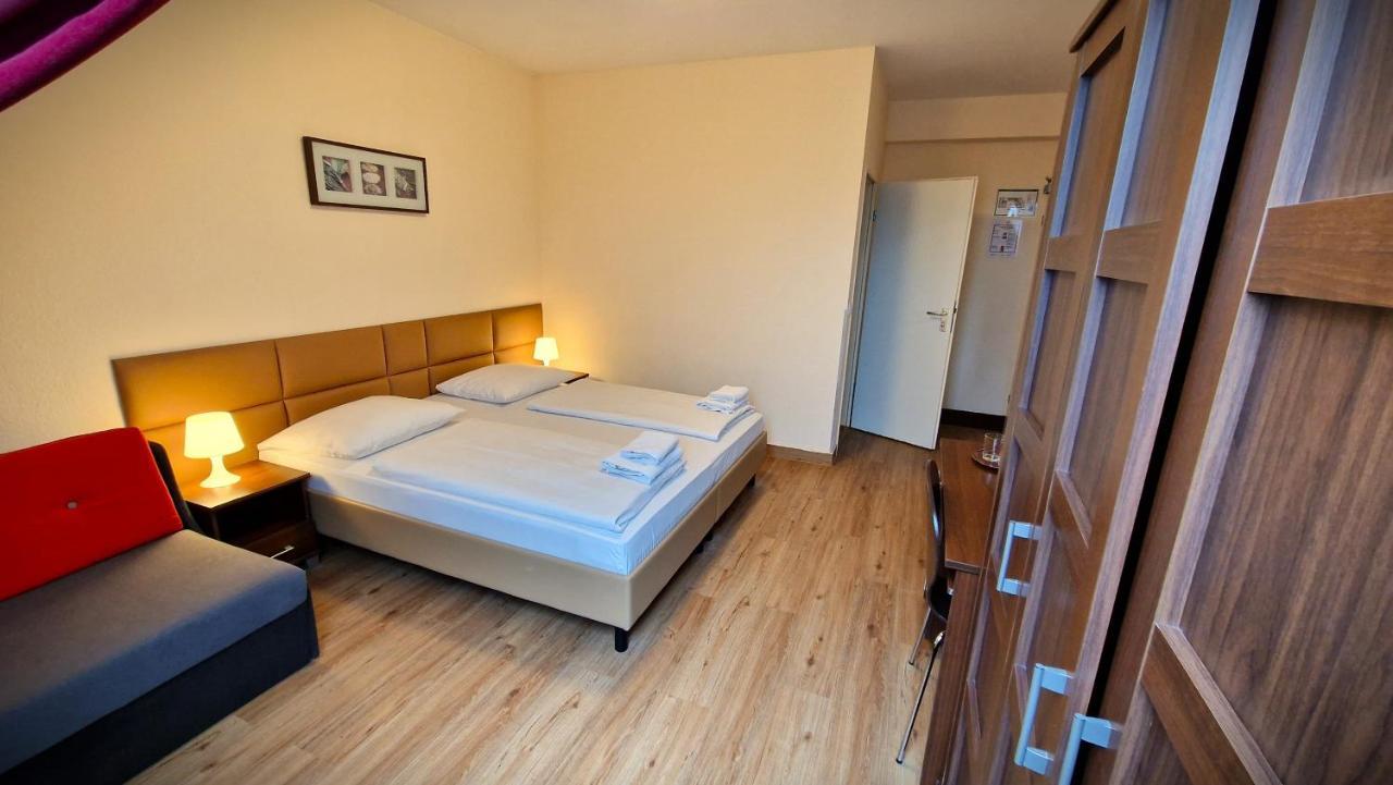 Mikon Eastgate - Centre 3* Берлин