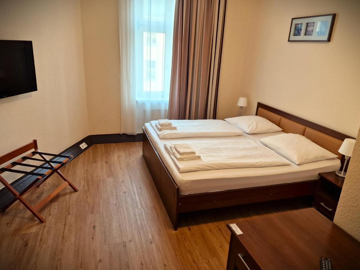 Mikon Eastgate - Centre 3* Берлин