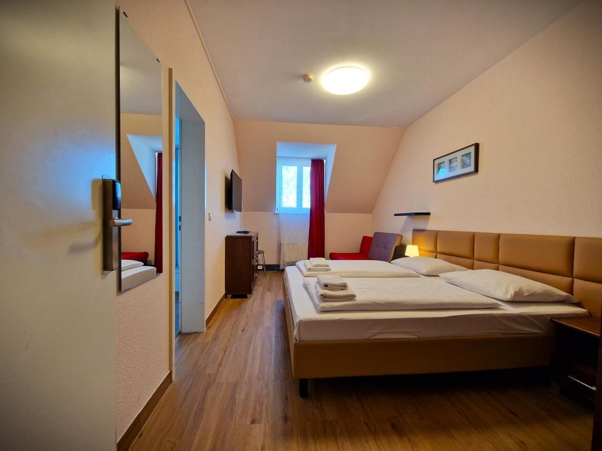 Mikon Eastgate - Centre 3* Берлин
